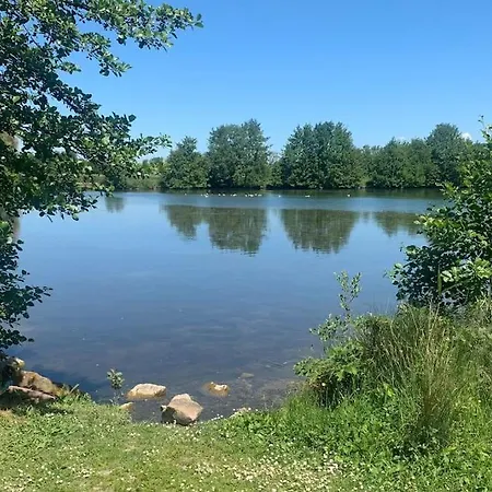 Charmante Maison Avec Terrasse - & 100m !