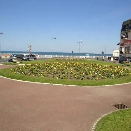 Apartmán Charmante Maison Avec Terrasse - & 100m !