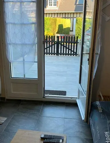 Charmante Maison Avec Terrasse - & 100m !