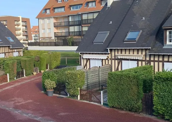 Charmante Maison Avec Terrasse - & 100m ! וילר-סור-מר