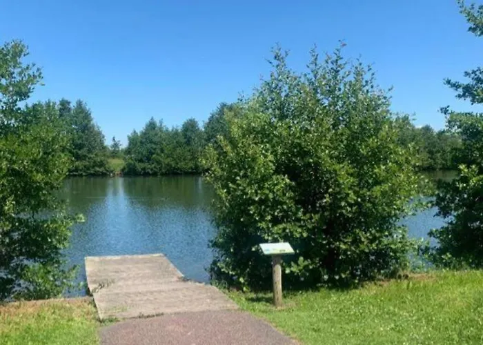 Charmante Maison Avec Terrasse - & 100m ! *