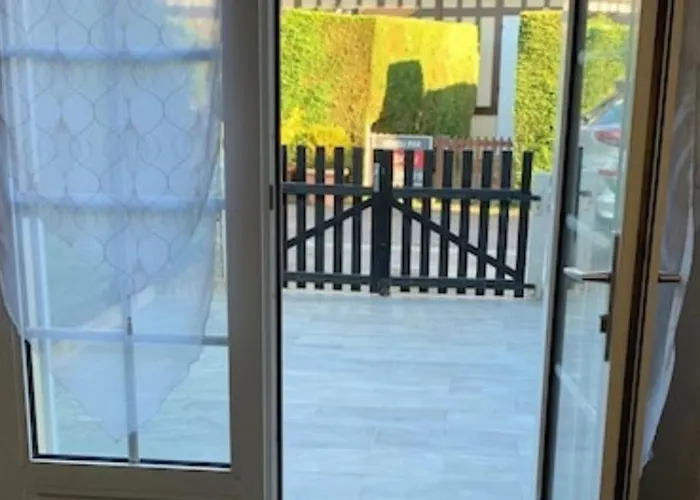 Charmante Maison Avec Terrasse - & 100m ! Appartamento Villers-sur-Mer